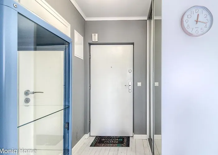 M&r Apartament: Premium Business With Self Check-in Warsaw