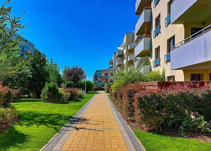 M&r Apartament: Premium Business With Self Check-in Apartment