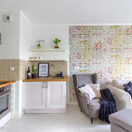 M&r Travel&business Premium Skoroszewska - Free Wifi - Self Check-in - Enel-med - Fv - Close The Center Apartmán *