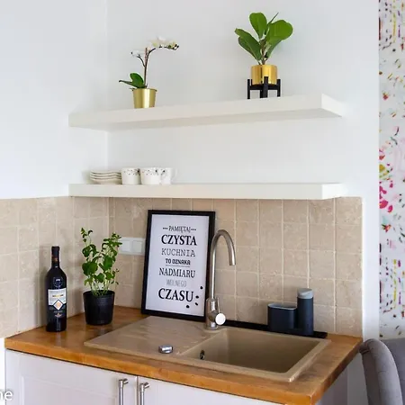 M&r Travel&business Premium Skoroszewska - Free Wifi - Self Check-in - Enel-med - Fv - Close The Center Varšava