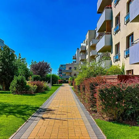 M&r Travel&business Premium Skoroszewska - Free Wifi - Self Check-in - Enel-med - Fv - Close The Center Apartmán